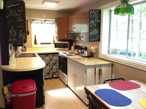 swan house kitchen