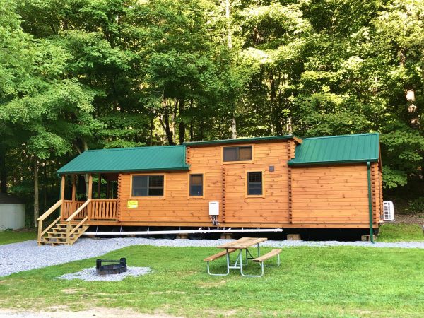 buzzards hideaway exterior
