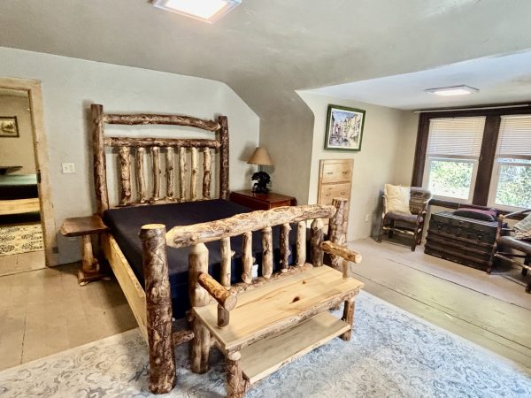 Master Bedroom in Swan House at Austin Lake Park in Toronto OH Master Bedroom in Swan House at Austin Lake Park in Toronto OH